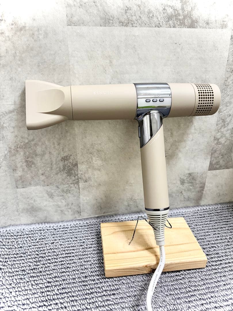 絹女 KINUJO ヘアドライヤー