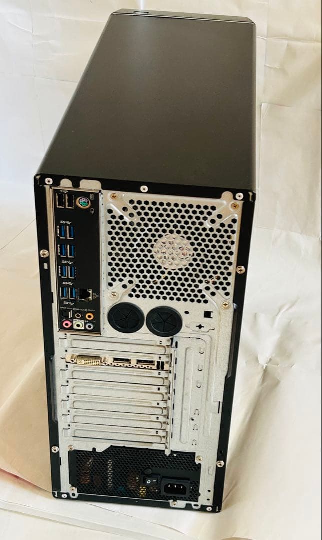 ★タワーpc マウスコンピュータMDV-QX9500SM2-WS-W7P【中古】