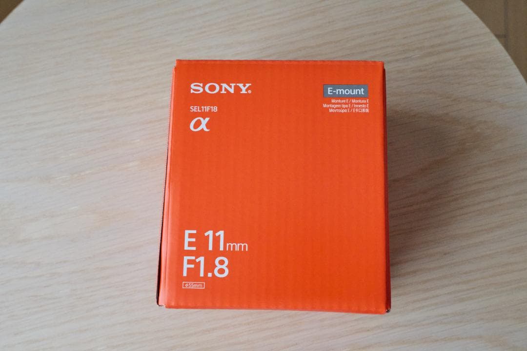 レンズ(単焦点) SONY SEL11F18