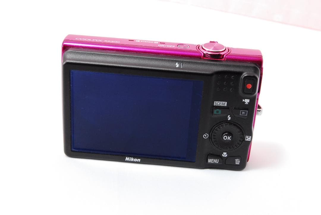 〓人気のピンク〓Nikon ニコン COOLPIX S6200 コンパクトカメラ