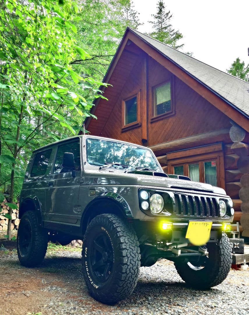 ジムニー JA22 リビルトエンジン新　全塗装新　リフトアップ　検 2年　5MT