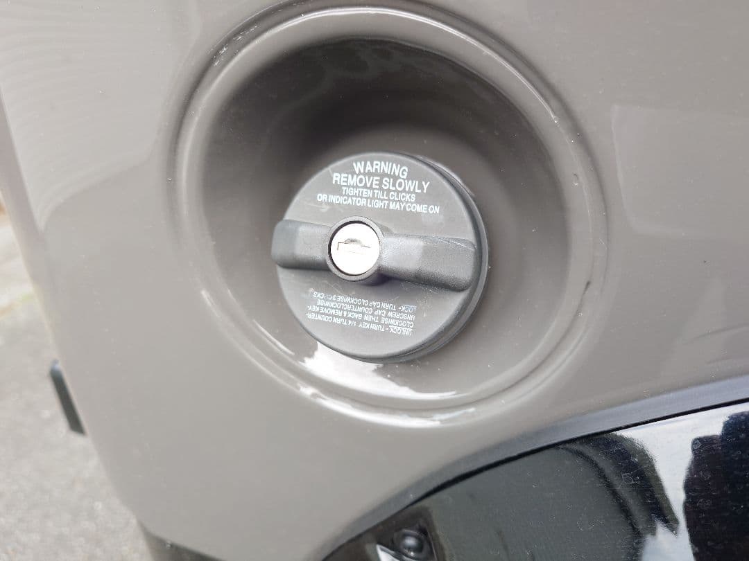 ジムニー JA22 リビルトエンジン新　全塗装新　リフトアップ　検 2年　5MT