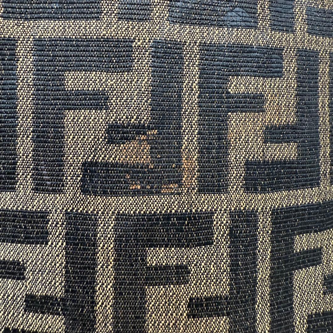 ✨美品✨ フェンディ ショルダーバッグ ズッカ柄 キャンバス サコッシュ