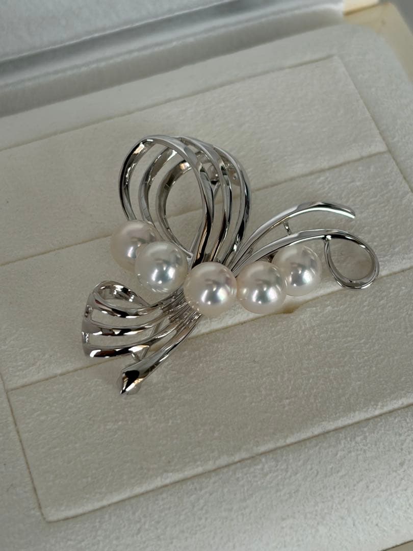 お値下げしました❤️【極美品】ミキモトブローチ