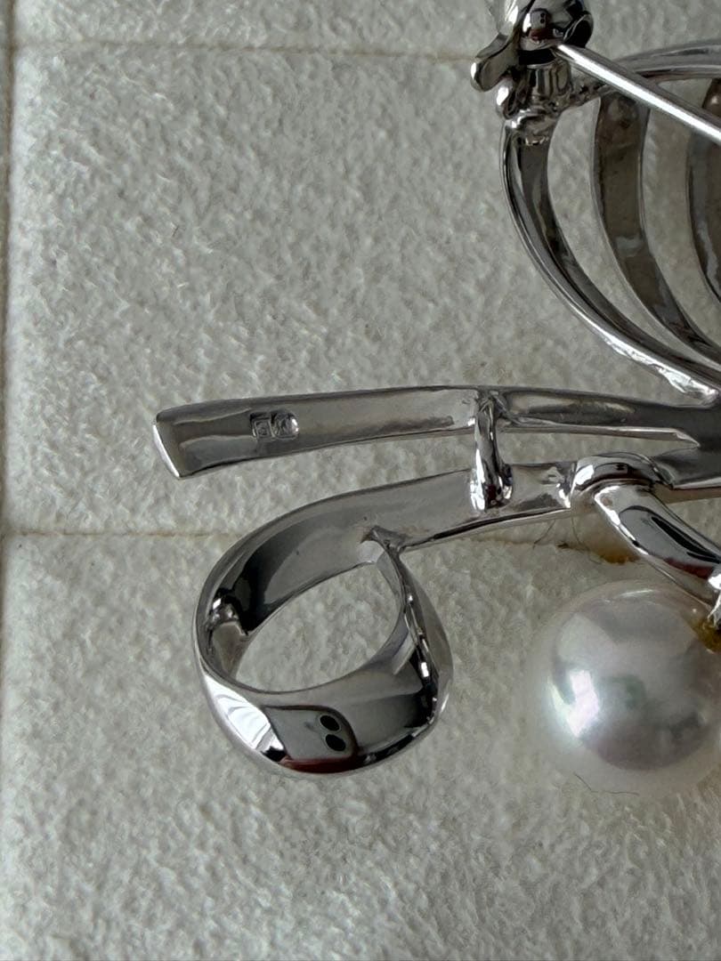 お値下げしました❤️【極美品】ミキモトブローチ