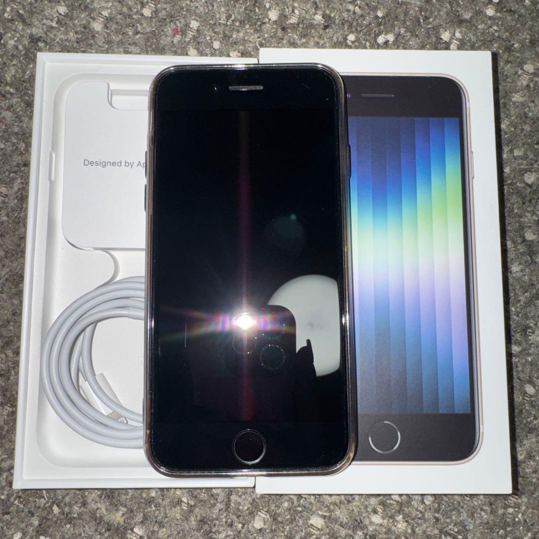 し*か様 iPhoneSE3 128GB 86% 美品