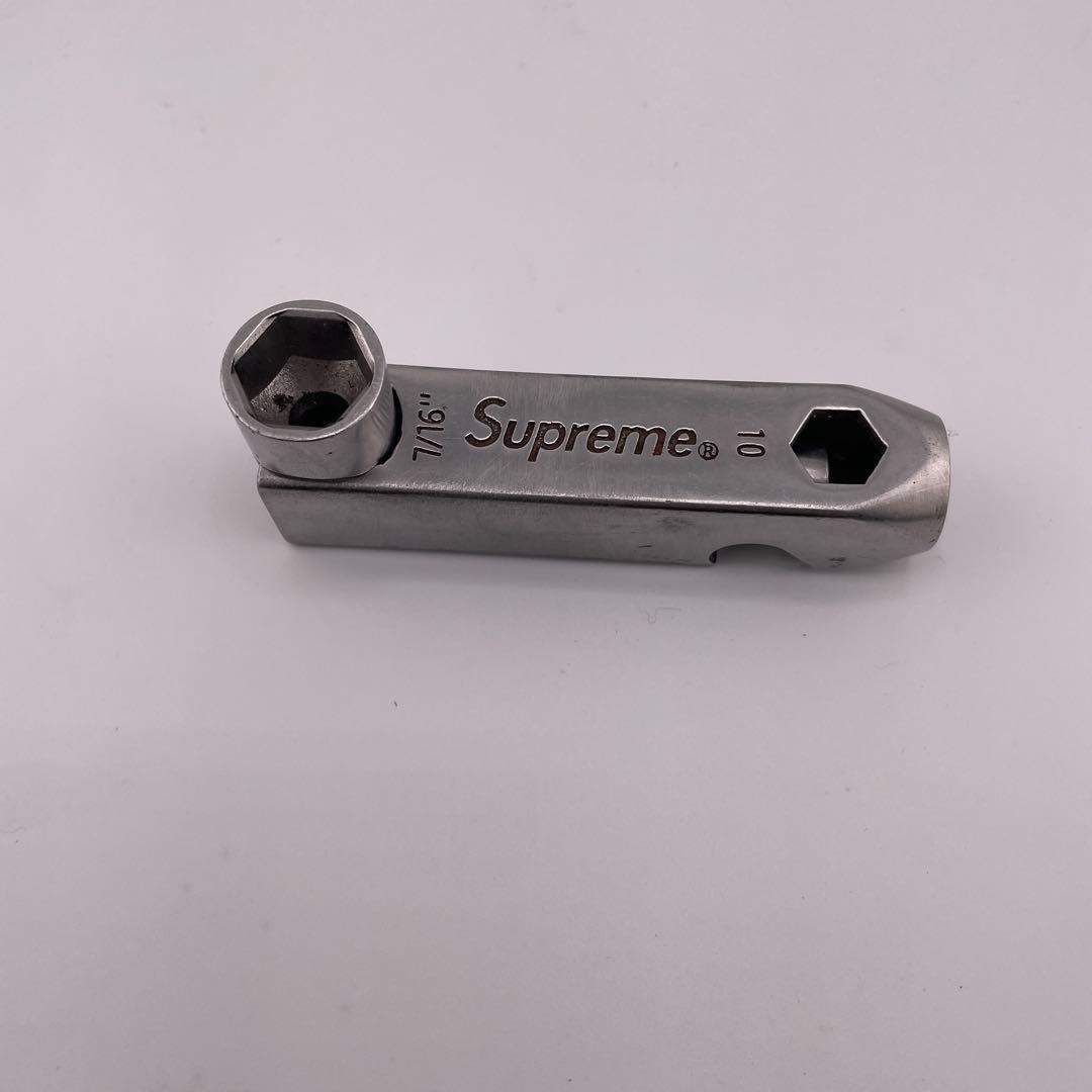 Supreme スケートボード　ツール　パイプ