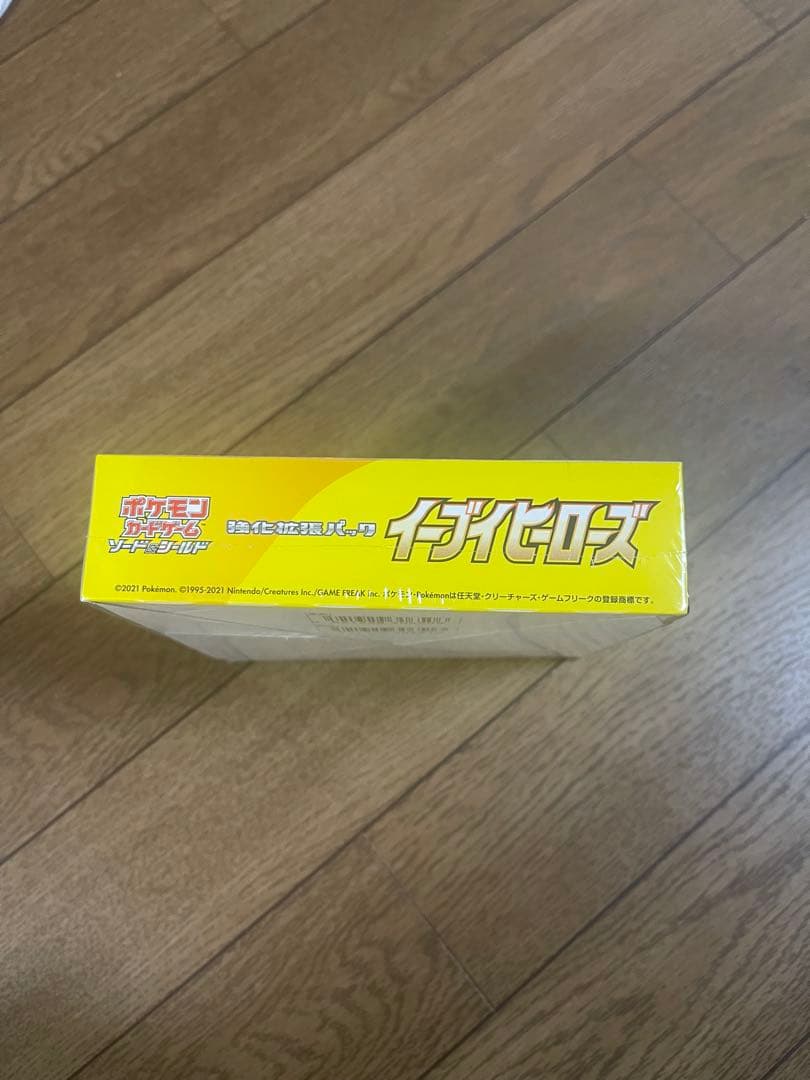 ポケモンカードゲーム イーブイヒーローズ　未開封品　シュリンク付き