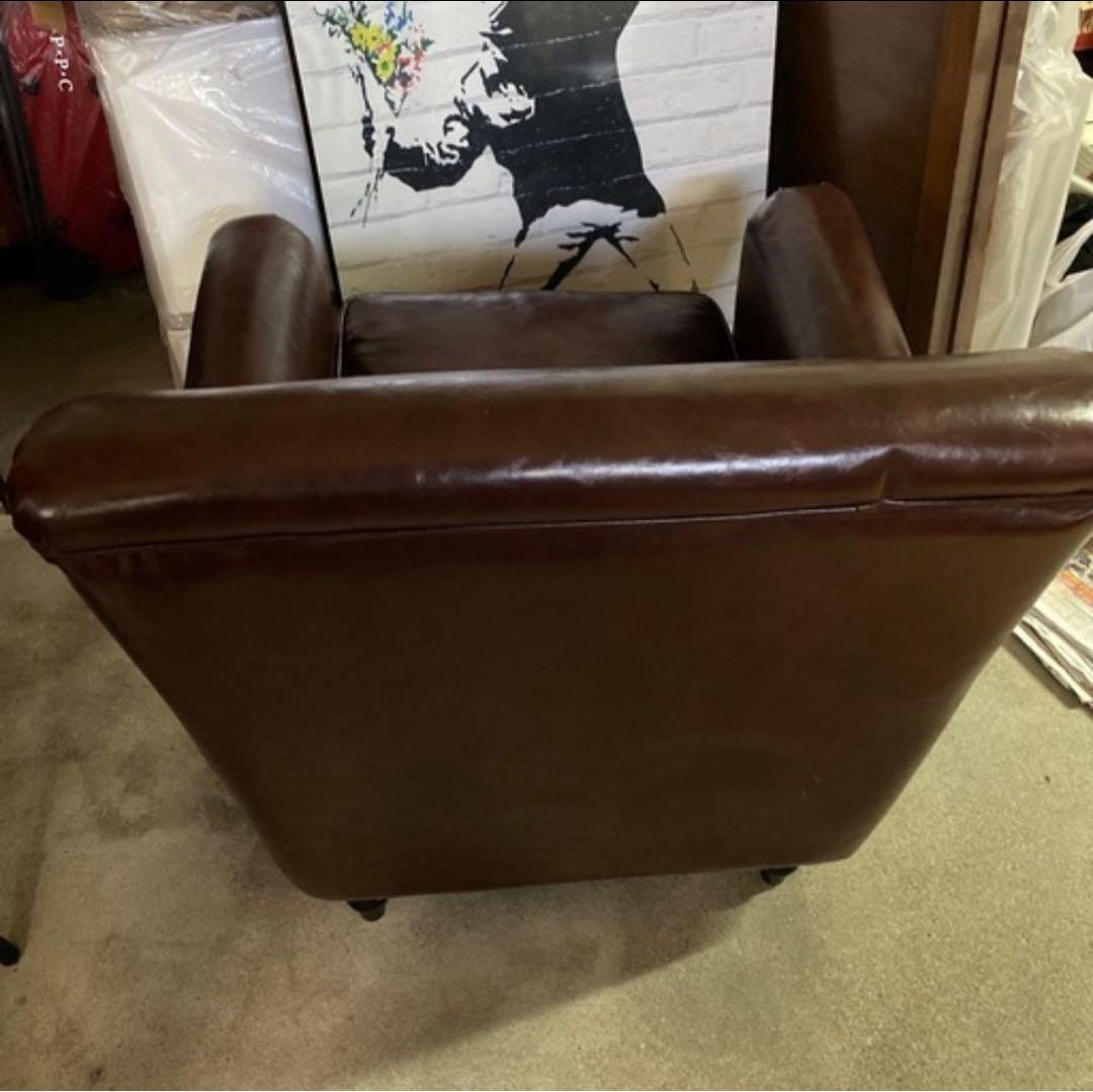 チェスターフィールド ブラウン PUレザー VINCENT 1人掛けソファ