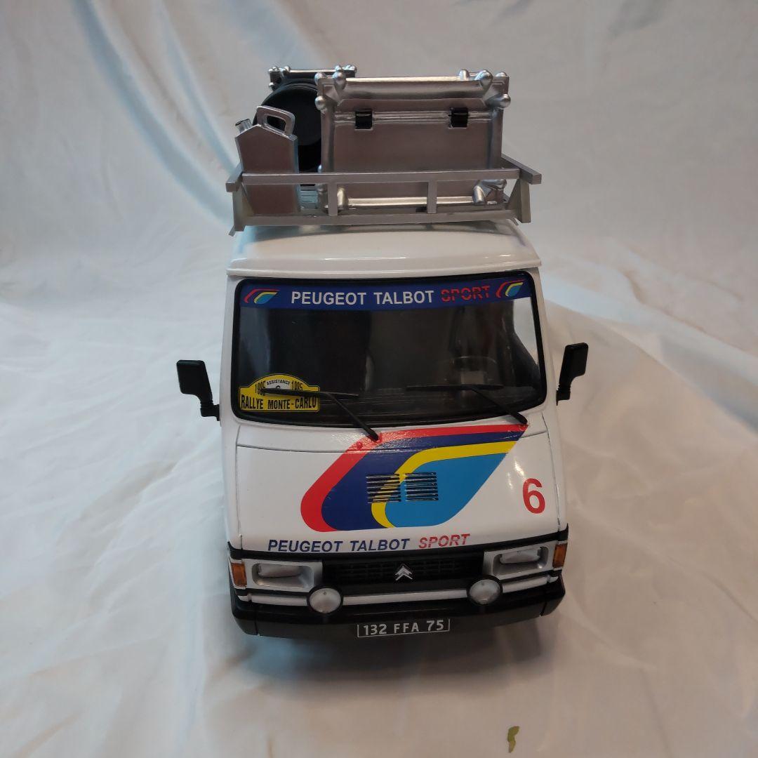 1/18 イクソ　フィアット 242 プジョー仕様　サポートカー