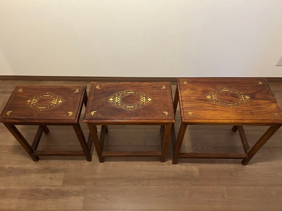 アンティーク　ネストテーブル 　象嵌　イギリス　インレイ　ヴィンテージ　入れ子