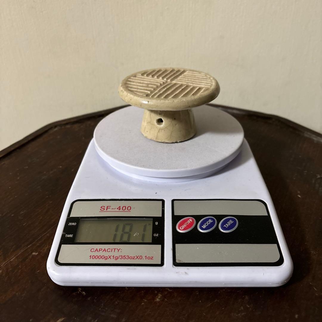 李朝餅型　④ 菓子型　白磁　堅手　韓国アンティーク　古道具　古民芸　古陶磁