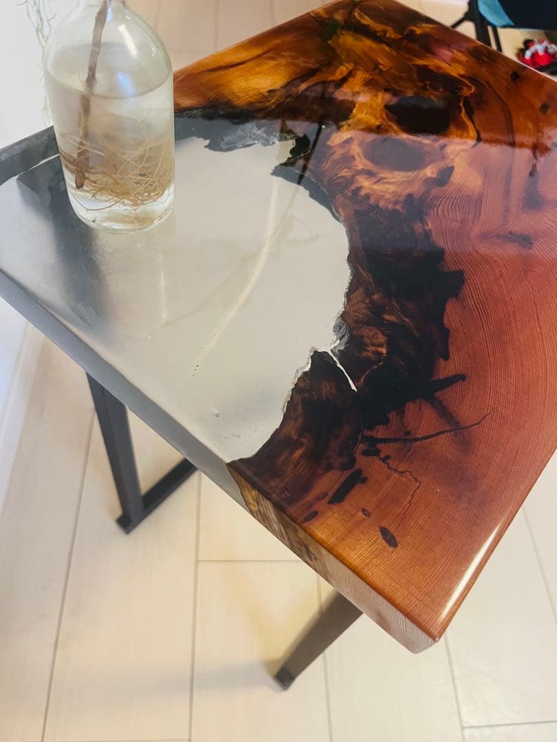 屋久杉　レジンテーブル　サイドテーブル　ソファテーブル