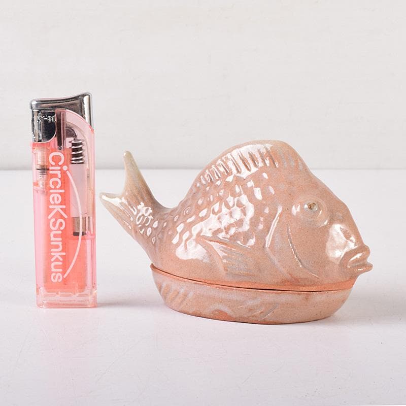 茶道具　鯛　香合　在銘　共箱　V　7480