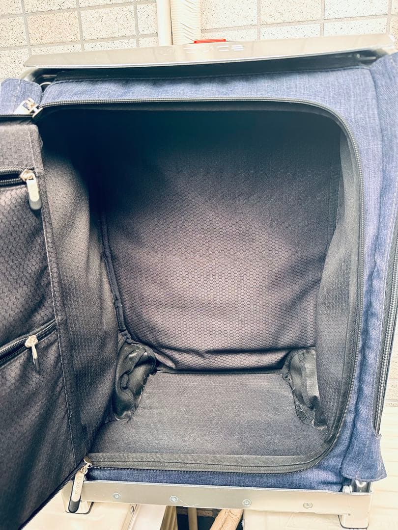 ZUCA ナビゲーター　キャリーケース　ミニ四駆