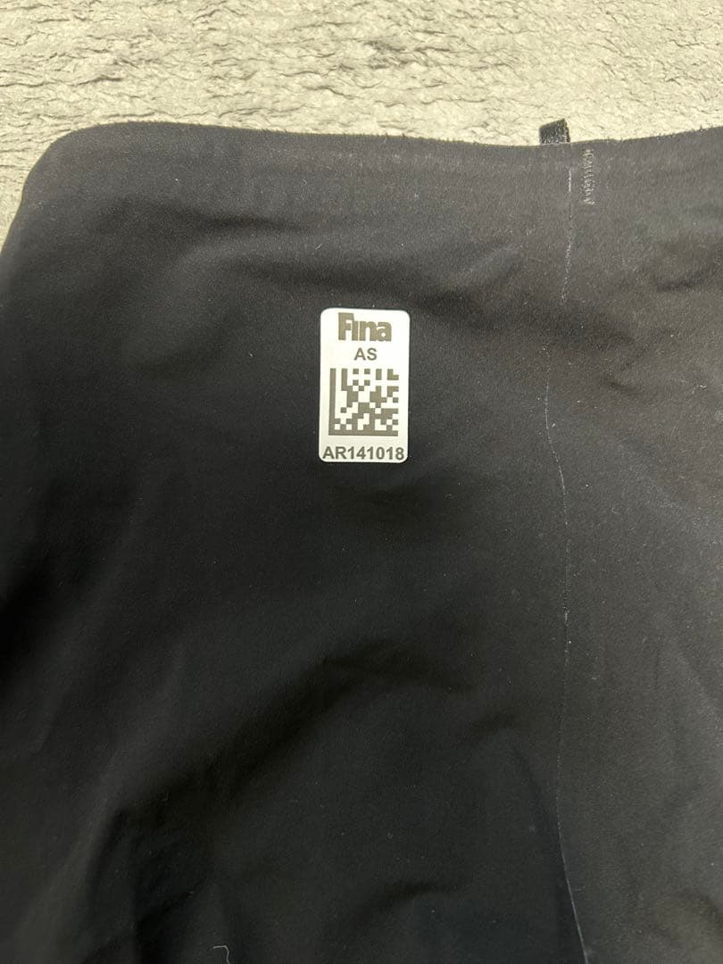 アリーナ　カーボンエア　サイズs