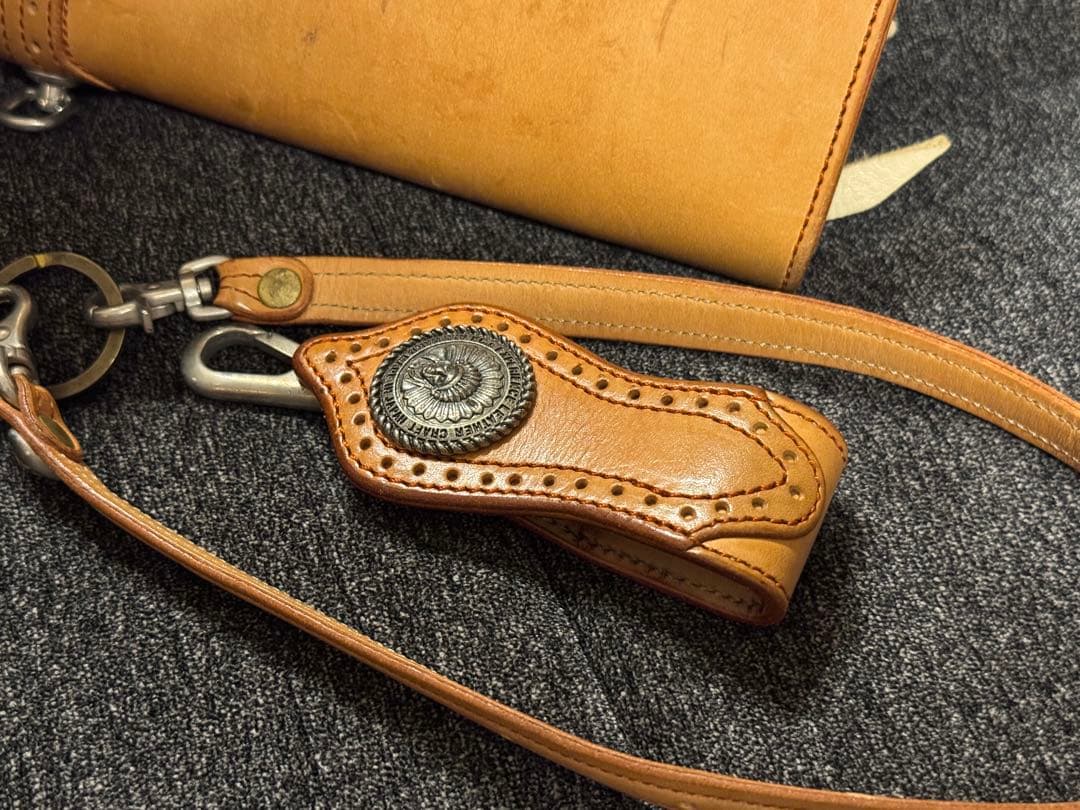 KC’s ロングウォレット　スタンピード