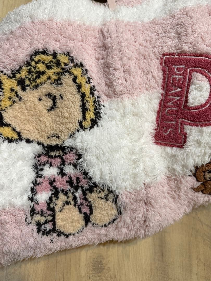 ジェラートピケ　スヌーピー　サリー　パーカー【新品未使用タグあり】