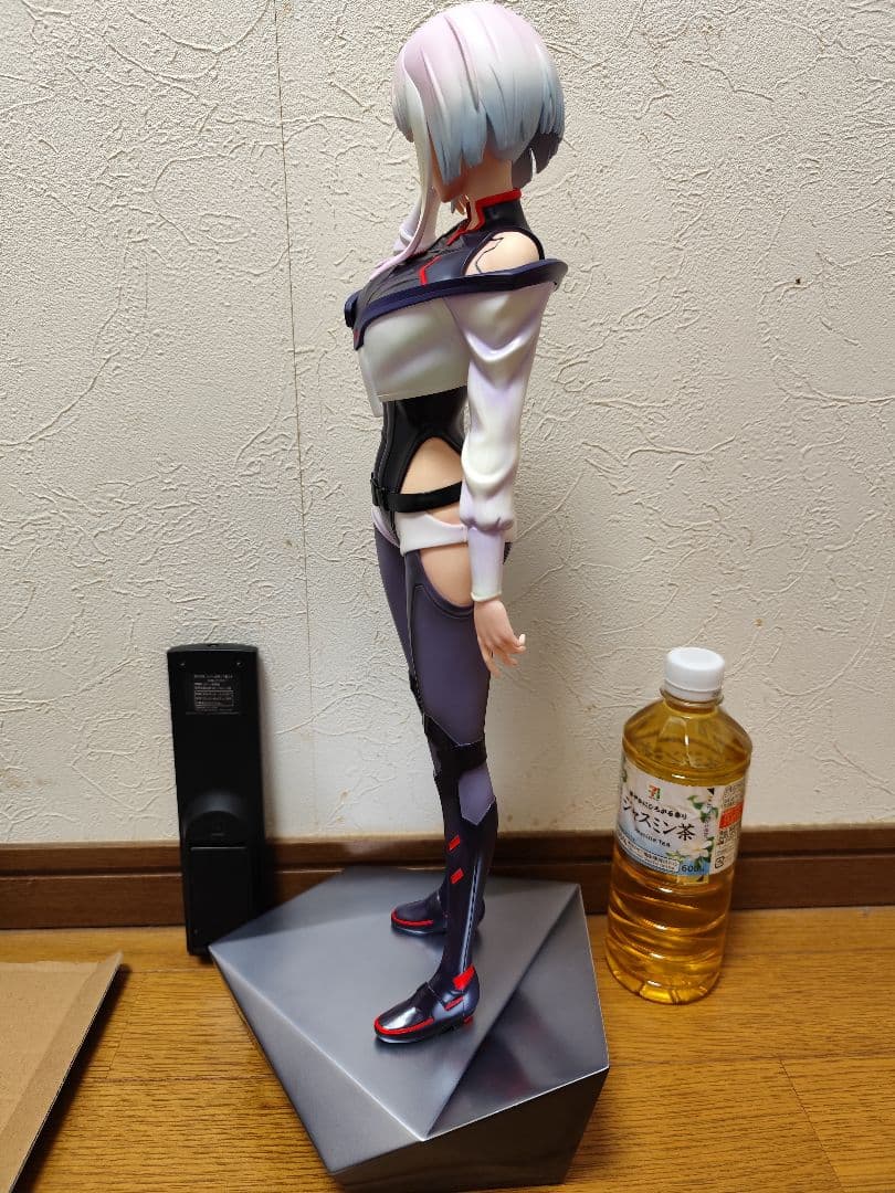 サイバーパンクエッジランナーズルーシー1/4 DELUXE Verヌード置換