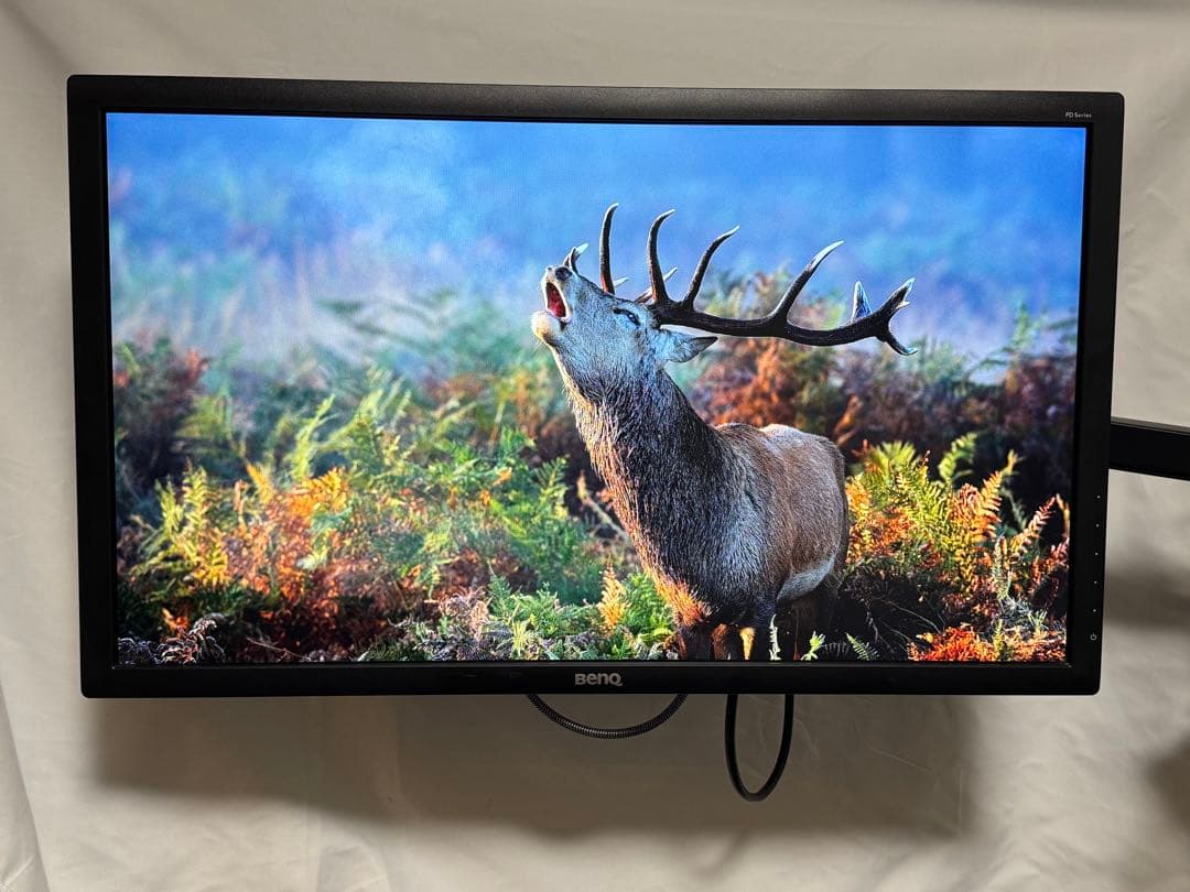 BenQ PD2700Q AQCOLOR 27インチ　デザイナーモニター