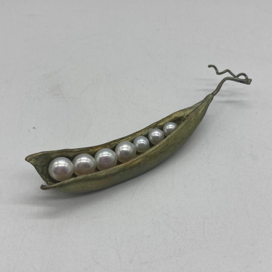 ▼MICHAEL MICHAUD　マイケルミショー　ブローチ　さやえんどう