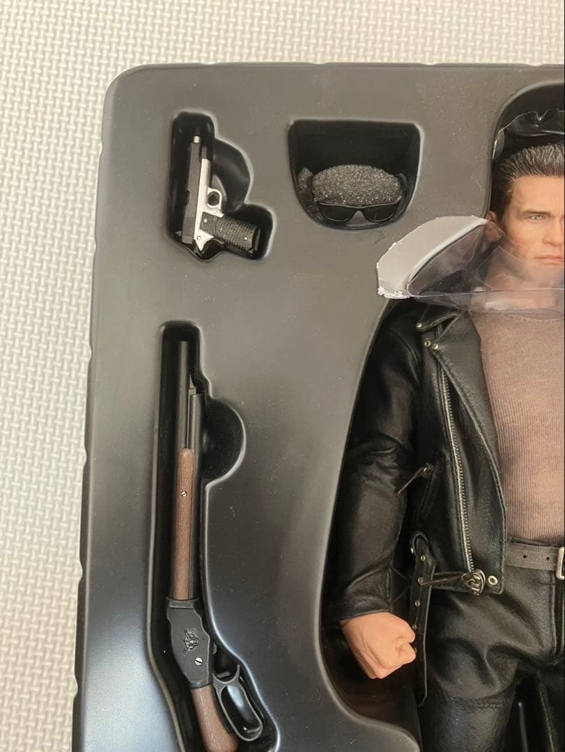 ホットトイズ　ターミネーター　T-800 中古