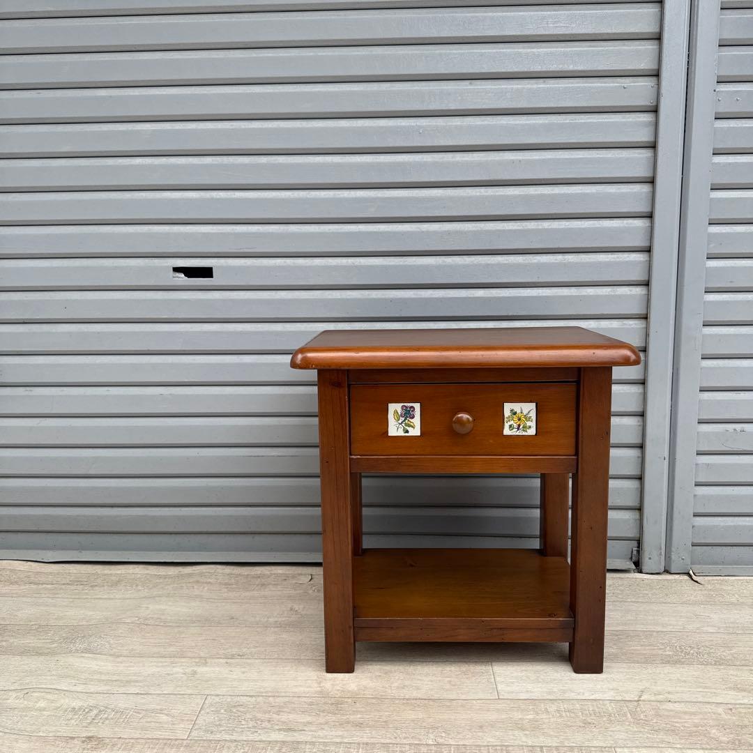 専用　スペイン製　タイル張り　サイドチェスト　アクタス　バレンシア　コンソール