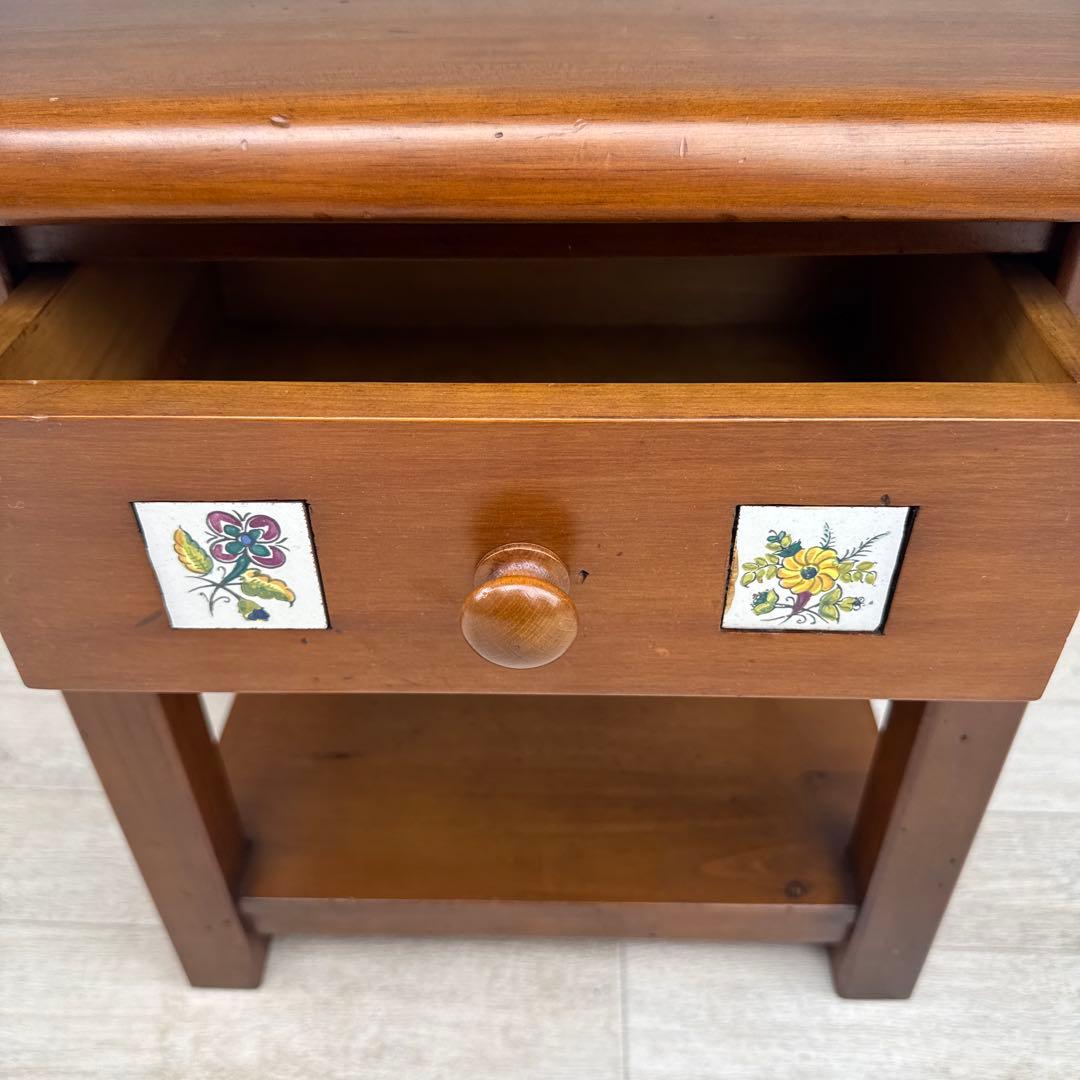 専用　スペイン製　タイル張り　サイドチェスト　アクタス　バレンシア　コンソール