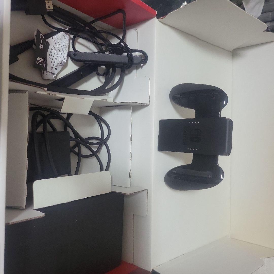 Nintendo Switch 本体 赤/青 Joy-Con ゲーム2本付き