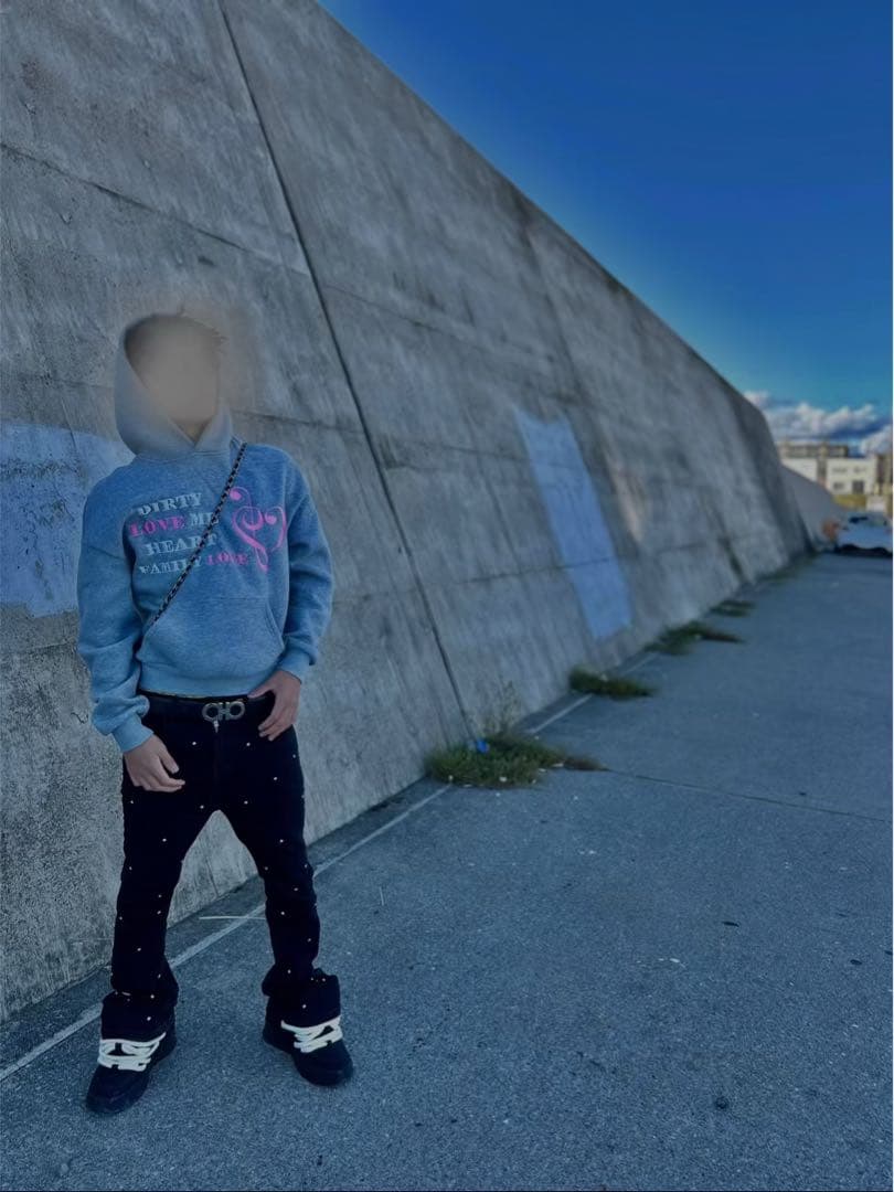 DIRTY A HEART グレーパーカーM