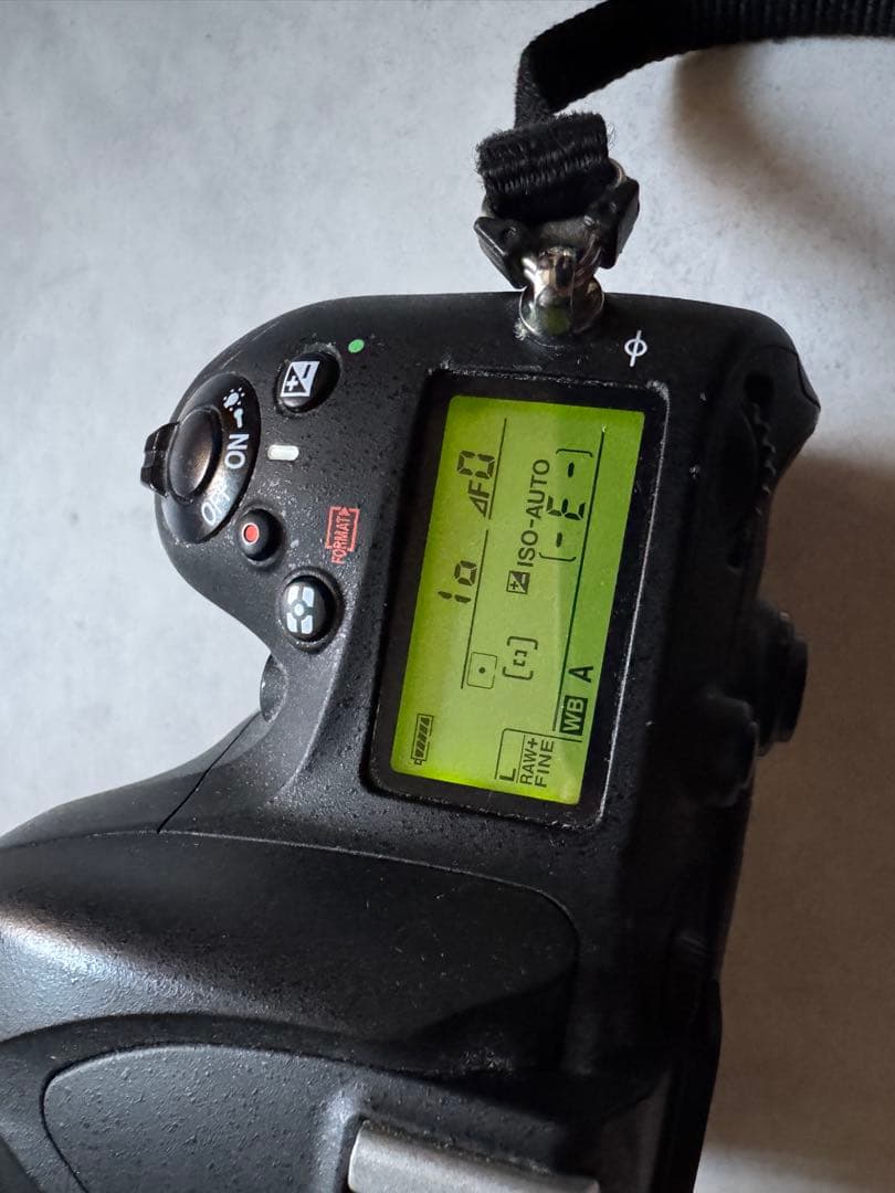 Nikon D600 デジタル一眼レフカメラ ボディ＋リモコン＋MB-D14