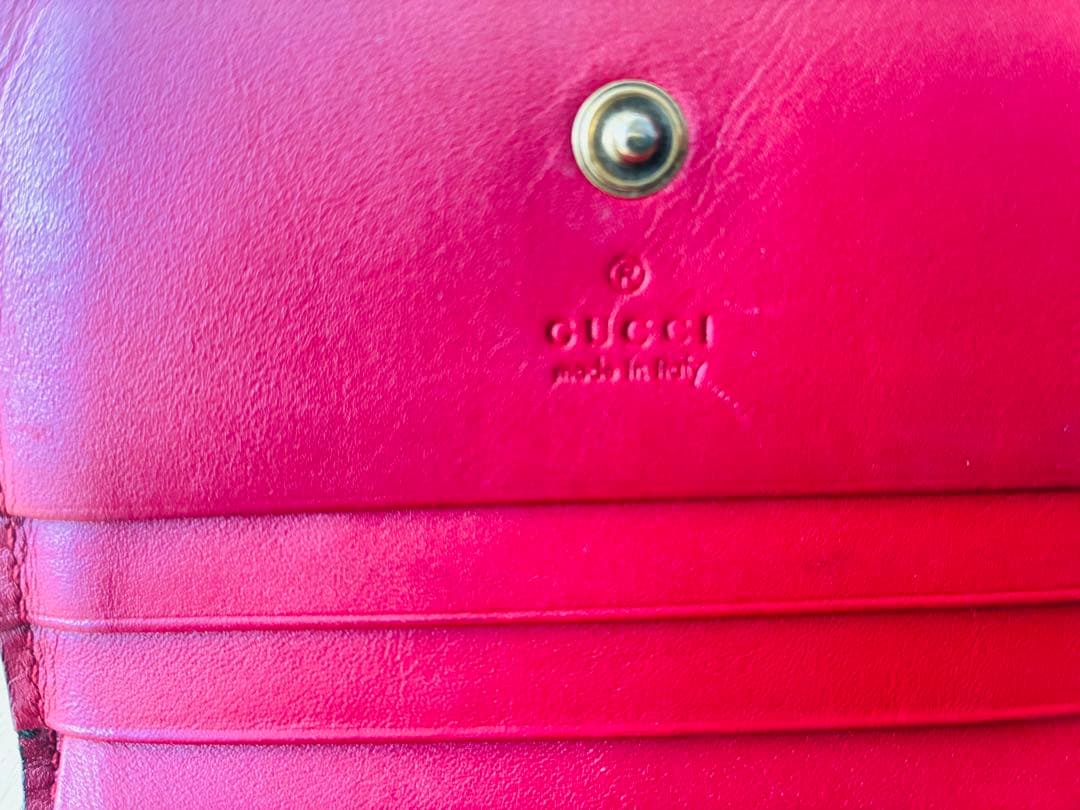 グッチGUCCIチェリーウォレット　二つ折り財布　美品