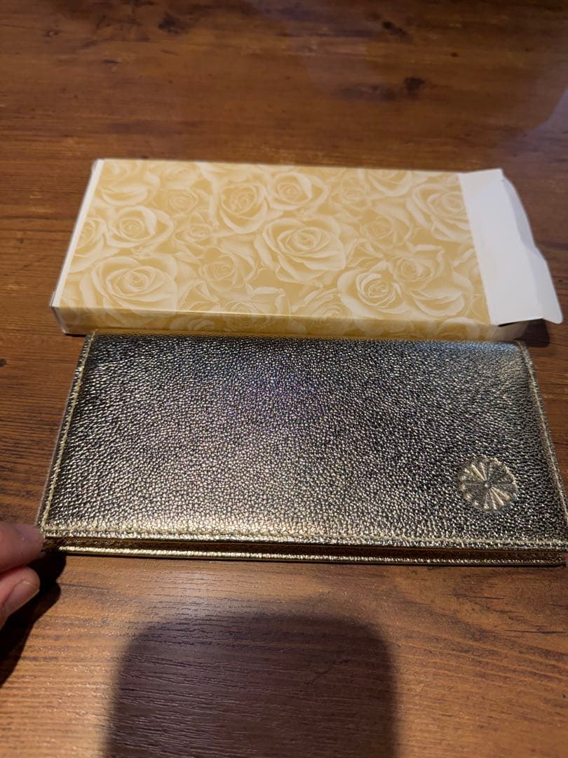 【即日発送】皇居長財布ゴールド（激レア色違い） 三ヶ日に使うと金運アップするよ！