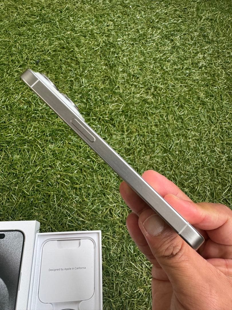 【値下げ中！】【iPhone 15 Pro 256G】本体　箱付き　ケーブル付き