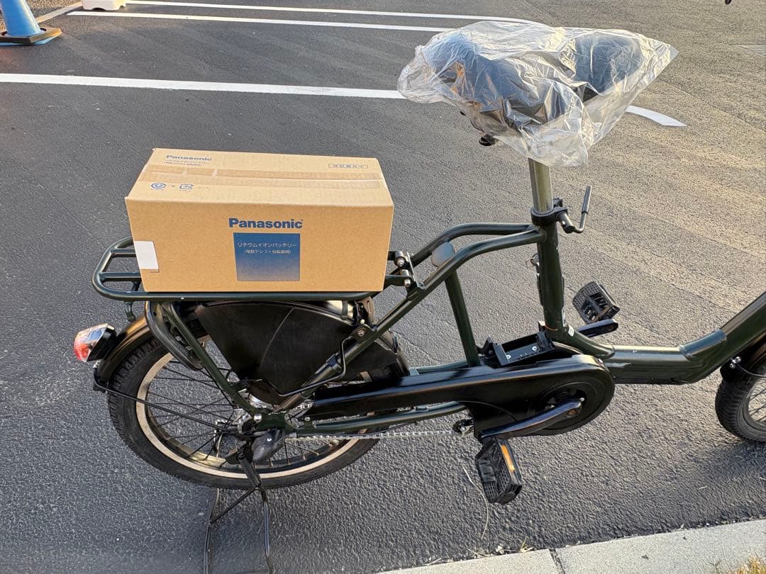 中古20インチPanasonic電動アシスト自転車　8.9Ahバッテリー新品