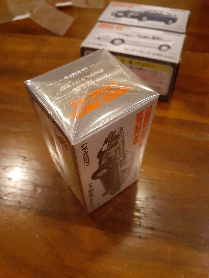 トミカリミテッドビンテージネオ ローレル　GSRエボリューション シビック