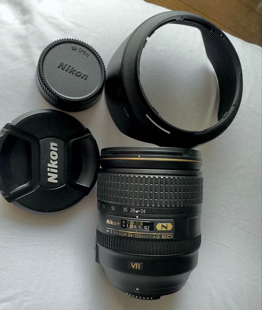 Nikon AF-S 24-120mm f/4G ED VRレンズ
