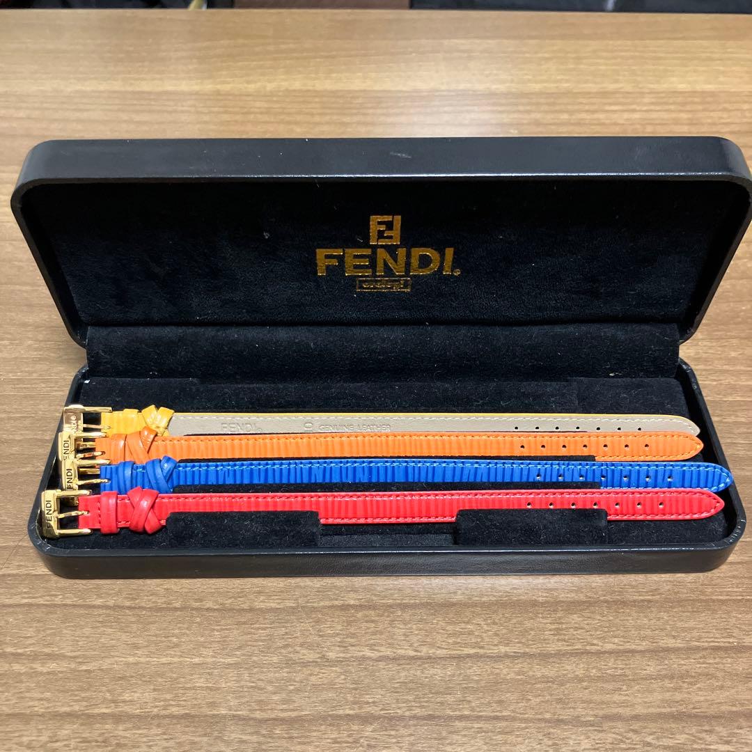 FENDI　時計 レザーベルト 4本セット