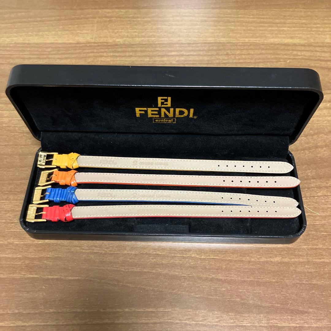 FENDI　時計 レザーベルト 4本セット
