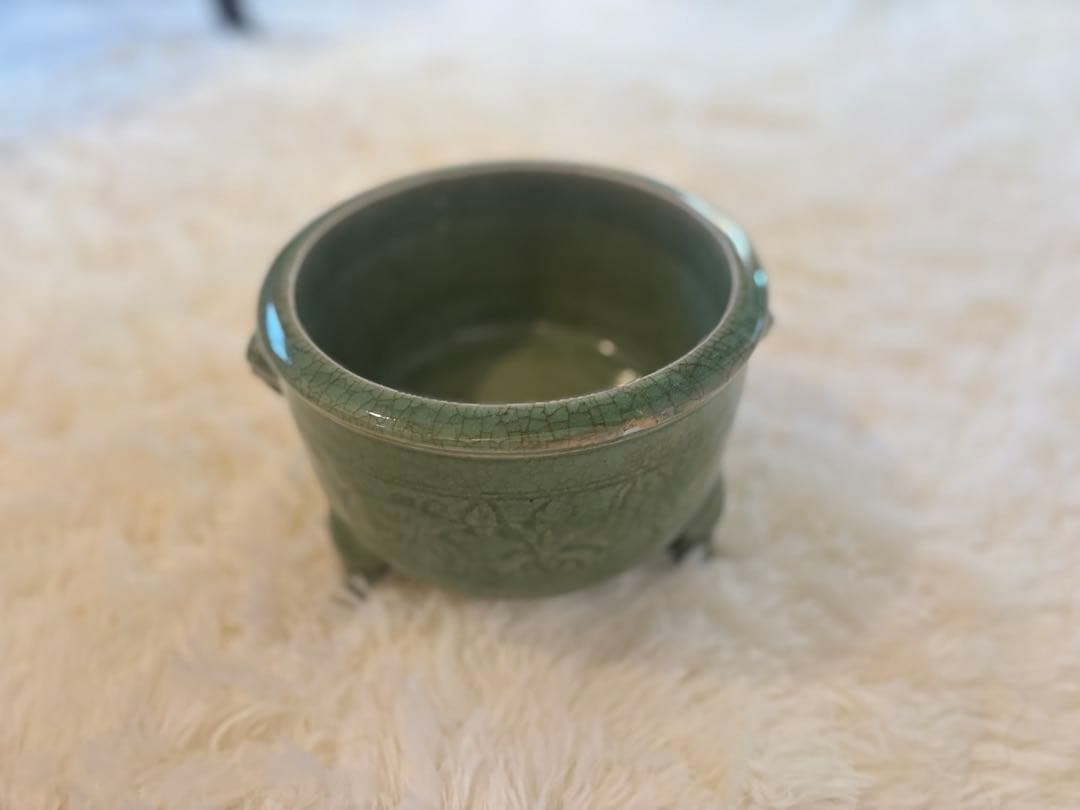 骨董　緑色 陶器 香炉　彫刻装飾付き