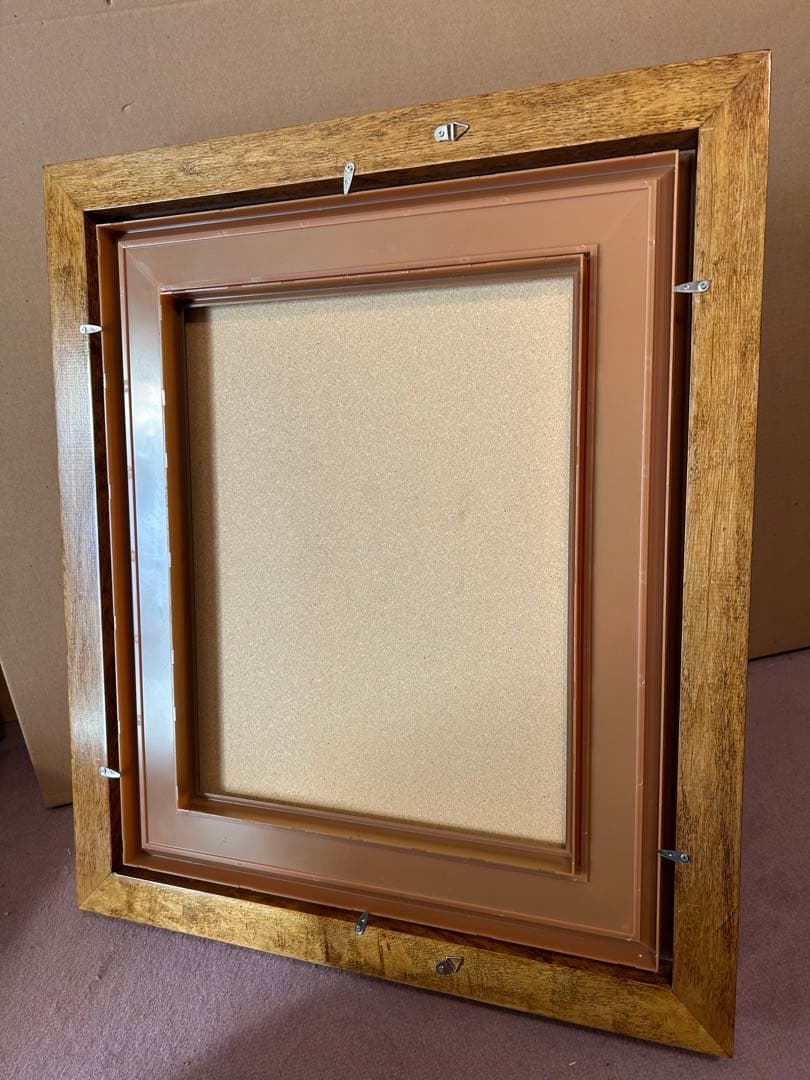 木製額縁 自然な木目仕上げ