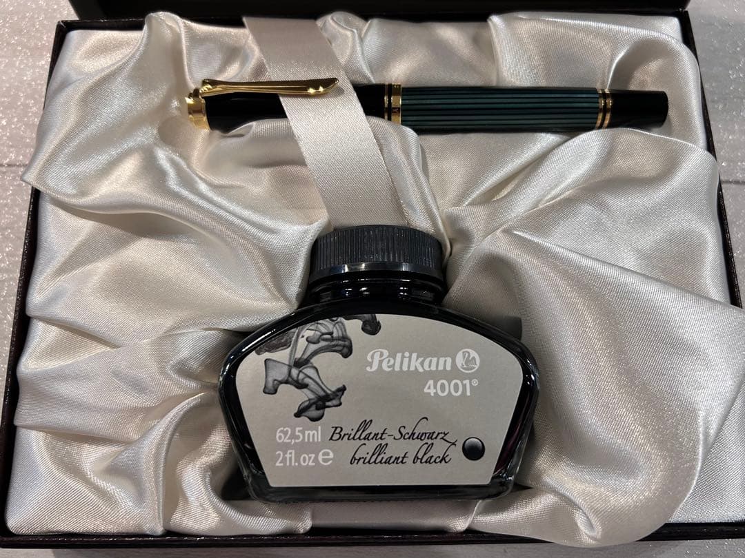 高級品　ペリカンM400グリーンストライプ(F) 万年筆