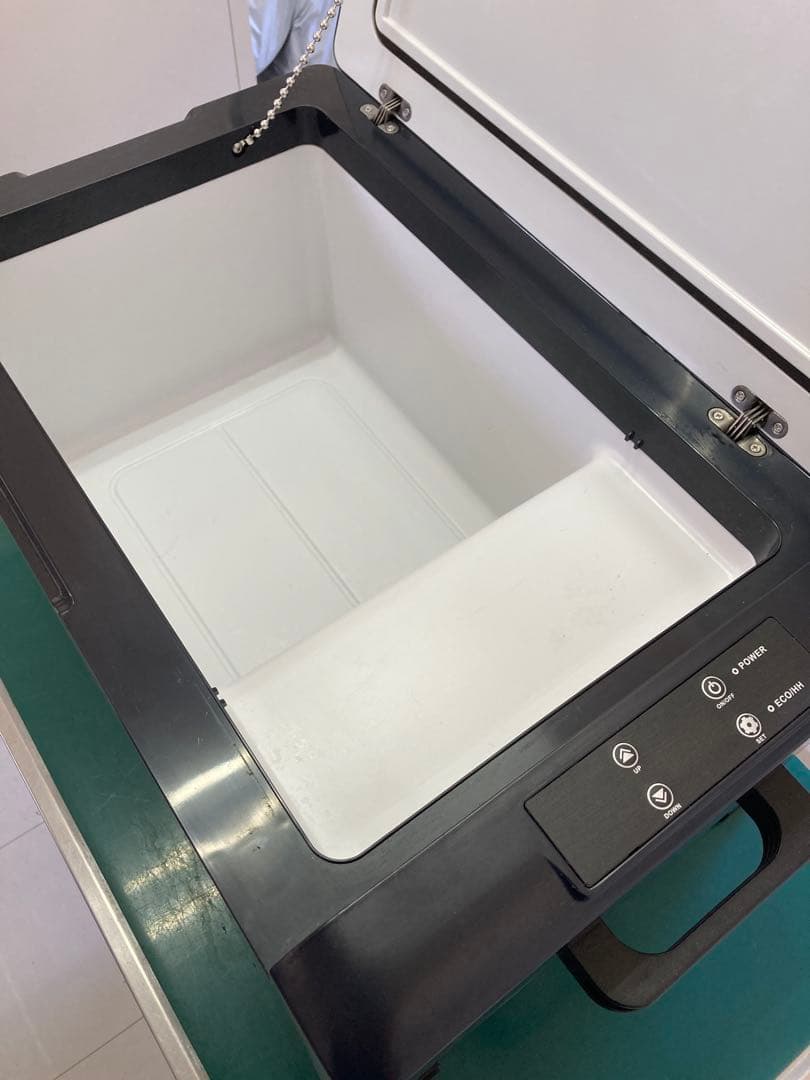 ポータブル冷蔵庫　25Ｌ