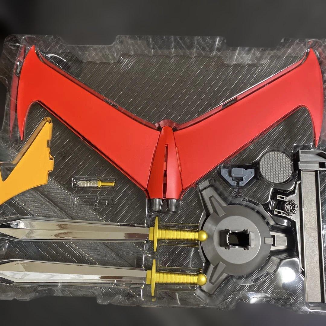 ともです。 DX超合金 魂　グレートマジンガー【小さい剣のみ１つ無し】