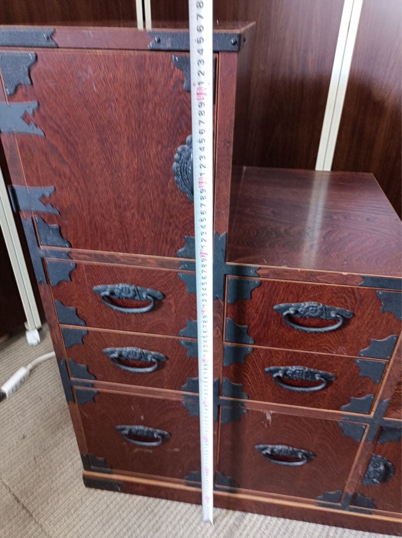 【オスカー】[八5427] 民芸調　階段箪笥　右下がり