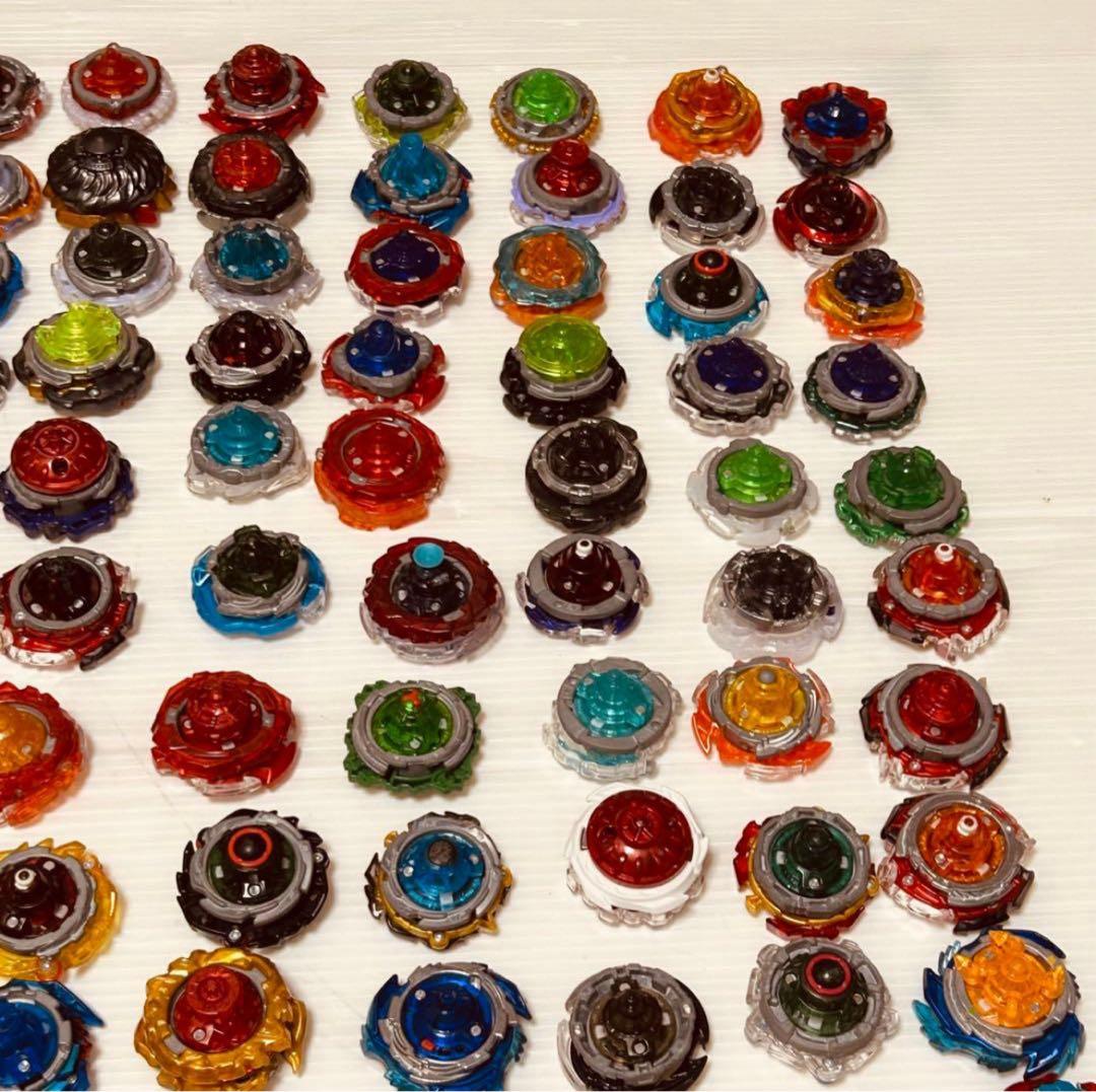 まとめて ベイブレードバースト 165個 ランチャー パーツ スタジアム付き