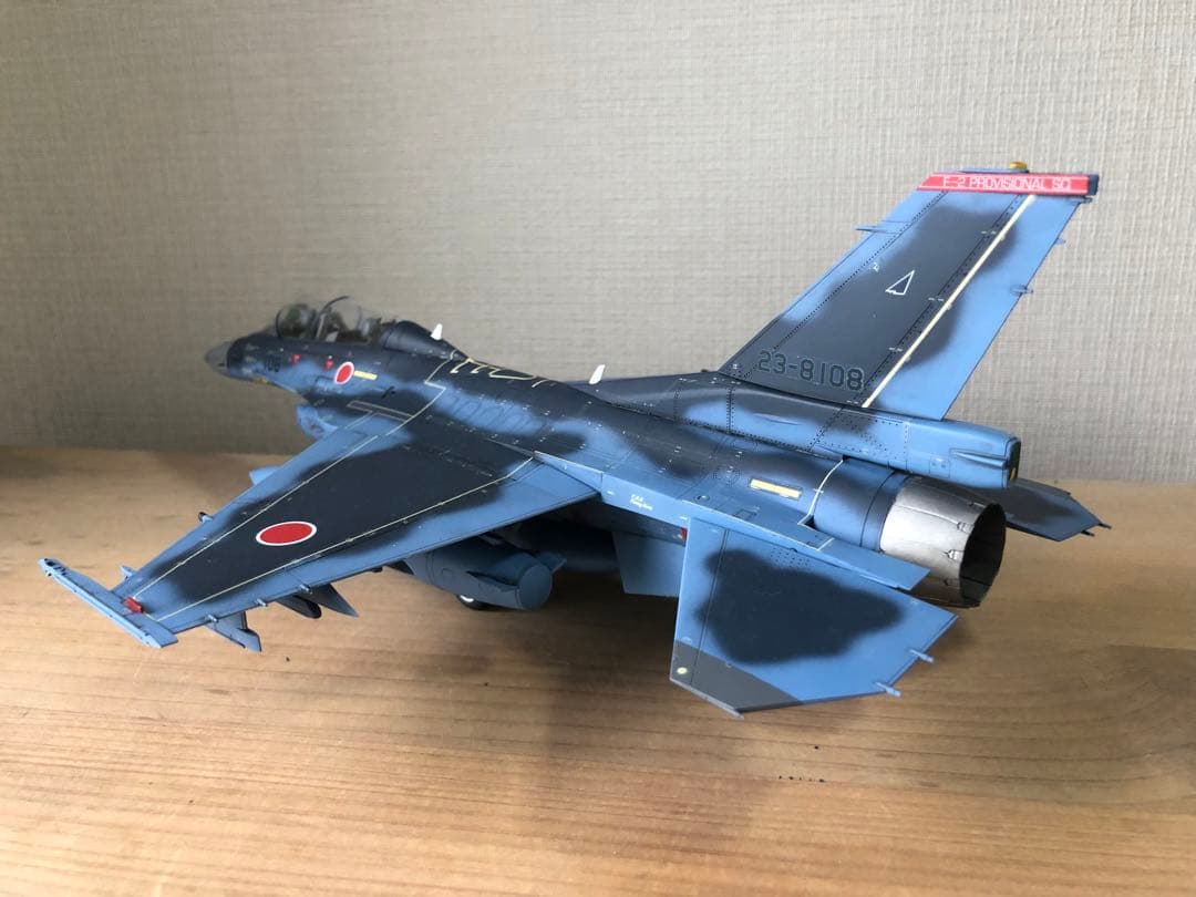 ○訳あり品○ 航空自衛隊　F-2B プラモデル