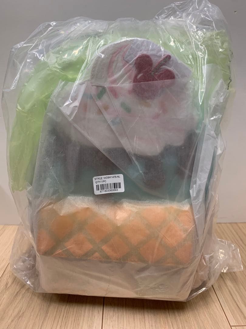 正規品　海外ディズニー　ラウンジフライ　チョコミント　ヴァネロペ　リュック レア