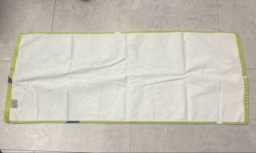 mazzel タオル　vivid