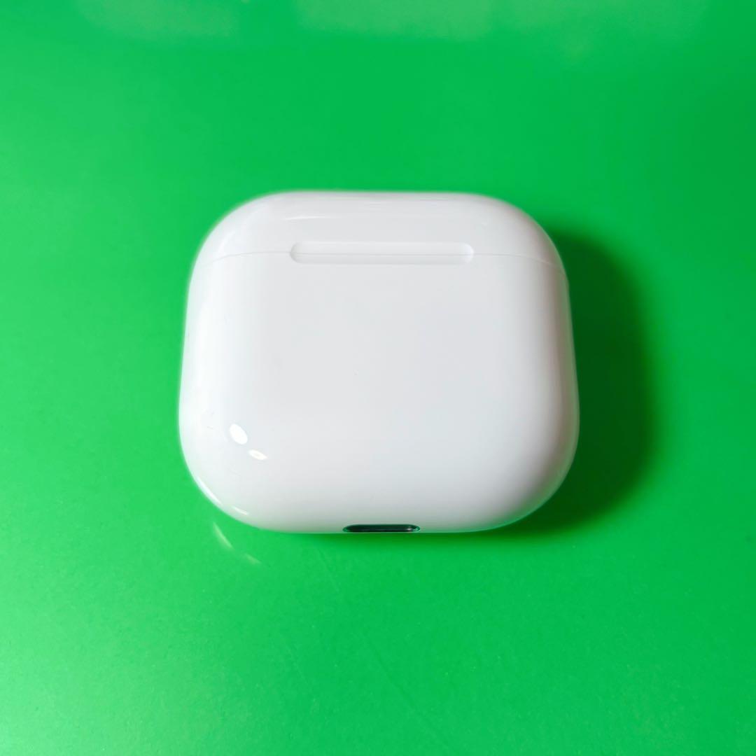 AirPods 第４世代　充電ケース　エアーポッズ　充電器